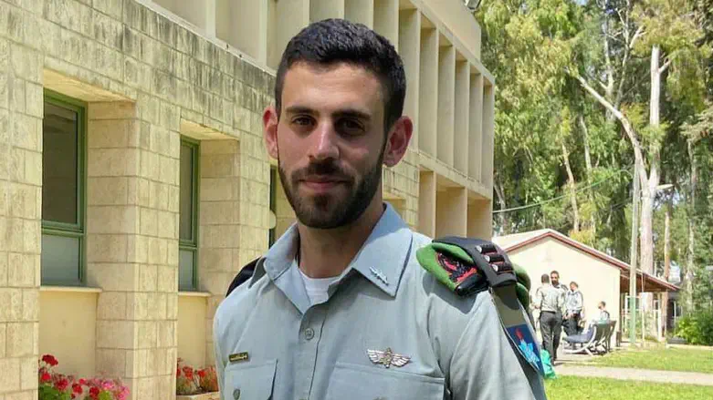 סרן טל גרושקה בן 25 בנפילתו