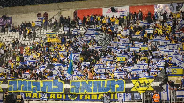 אוהדי מכבי ת"א בסכנין הערב