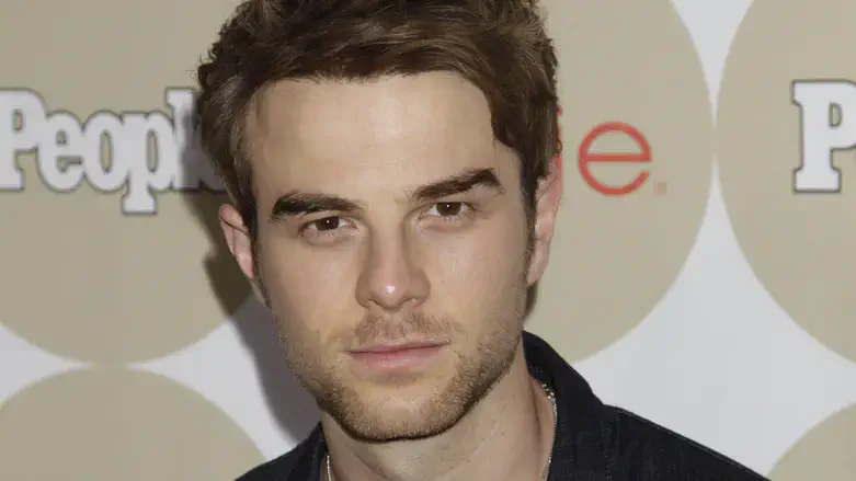 נת'ניאל (נייט) בוזוליץ'