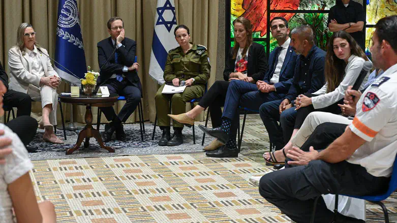 נציגי המשפחות עם הנשיא