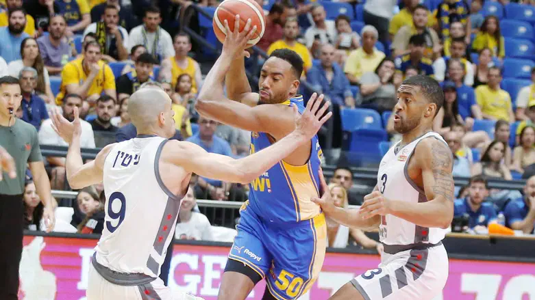 קולסון מול קריית אתא היום