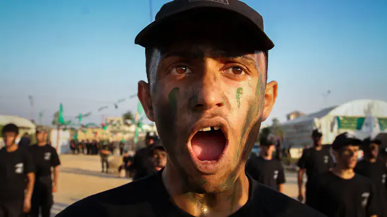 Hamas child recruits at Gaza "summer camp"