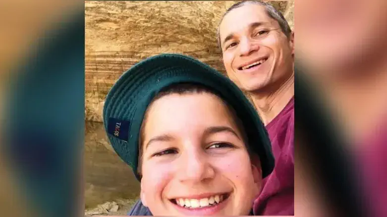 ד"ר איתן נאמן הי"ד ובנו אביתר