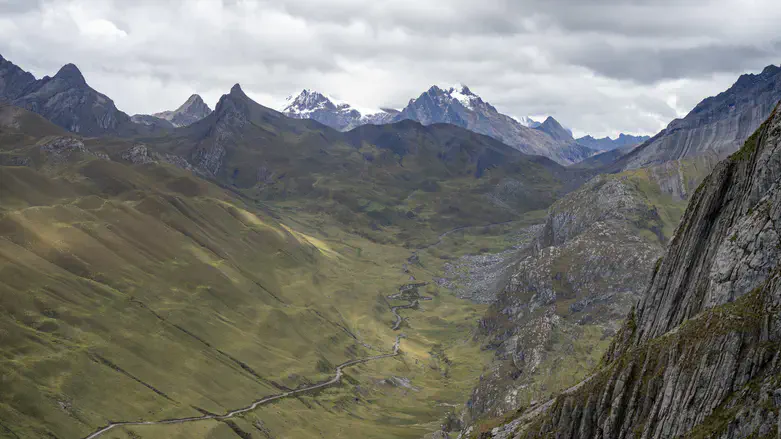 Trekking the Cordillera Huayhuash, Peru