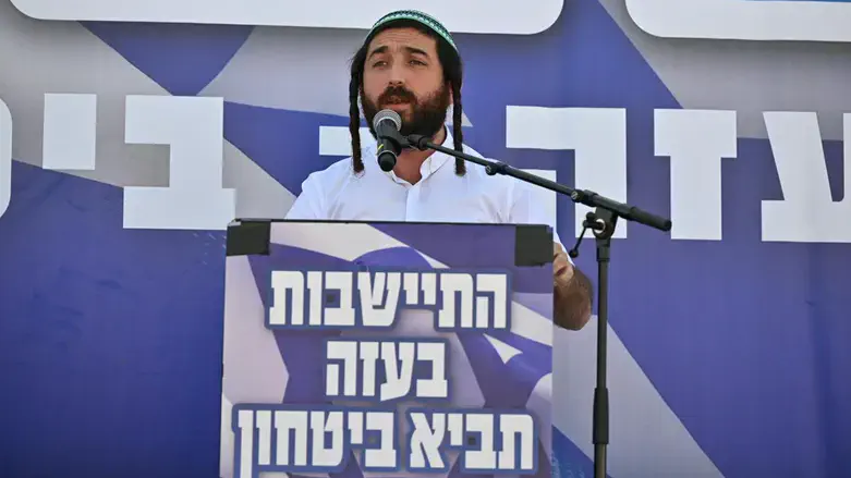 ח"כ צבי סוכות