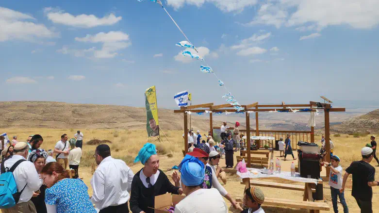 חנוכת מצפה דביר