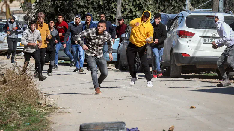 הפרות סדר באזור חברון