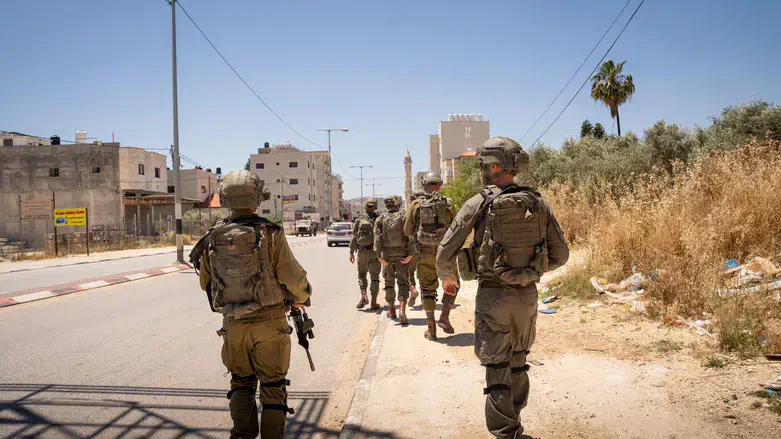 מצוד אחר המחבל