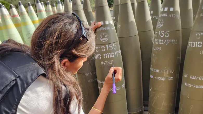 Nikki Haley writes on missile