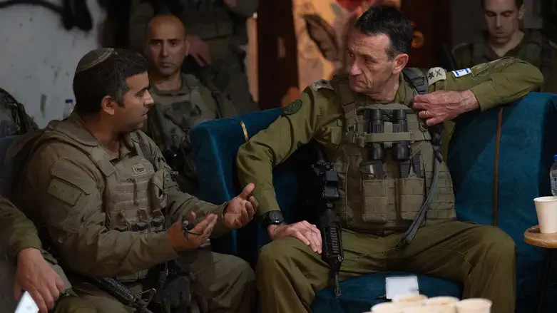 Herzi Halevi with commanders in Rafah