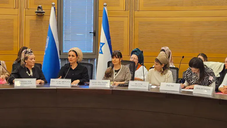 כינוס השדולה בראשות ח"כ סון הר מלך