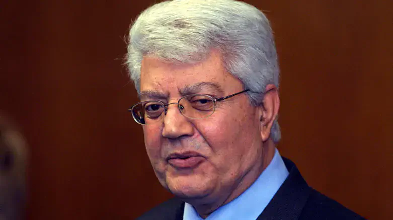 Former foreign minister David Levy