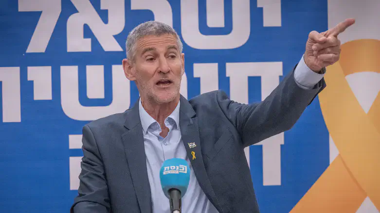 יאיר גולן