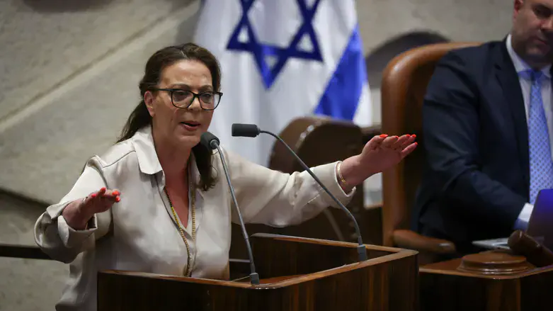 Галит Дистель-Атбарьян