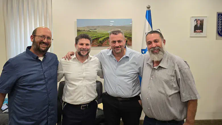 מפגש עם השר סמוטריץ