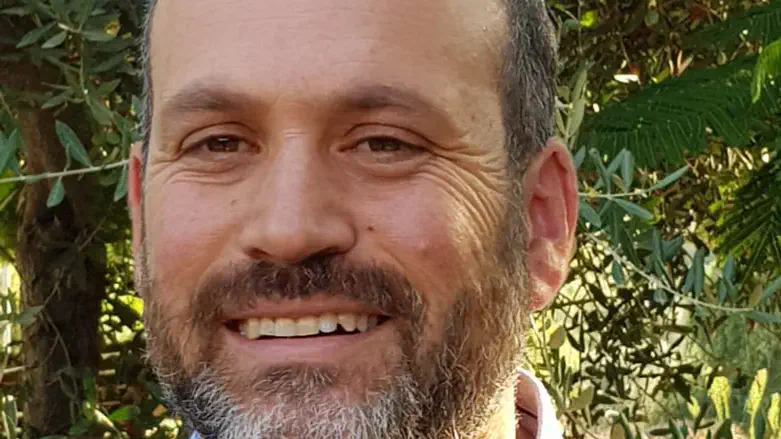 הרב אפרים זיק