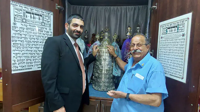 השר עם יוסק'ה בדיחי