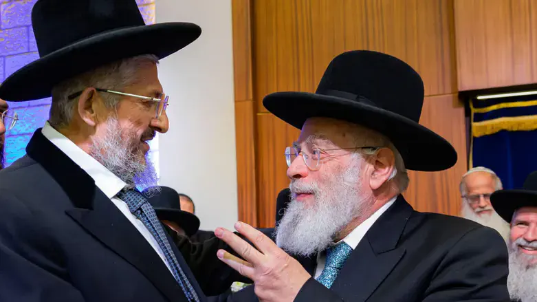 הרב יעקב שפירא והרב יהודה דרעי