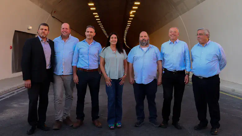 חנוכת הכביש