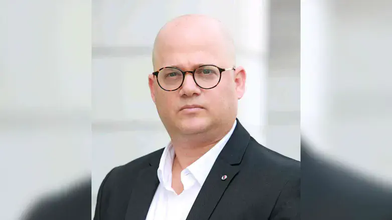 עו"ד יקי רנד