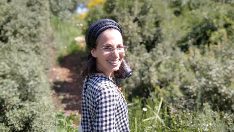 הודיה באואר