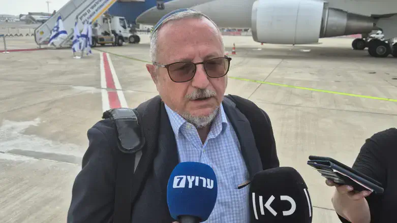 יהושע שני לפני ההמראה