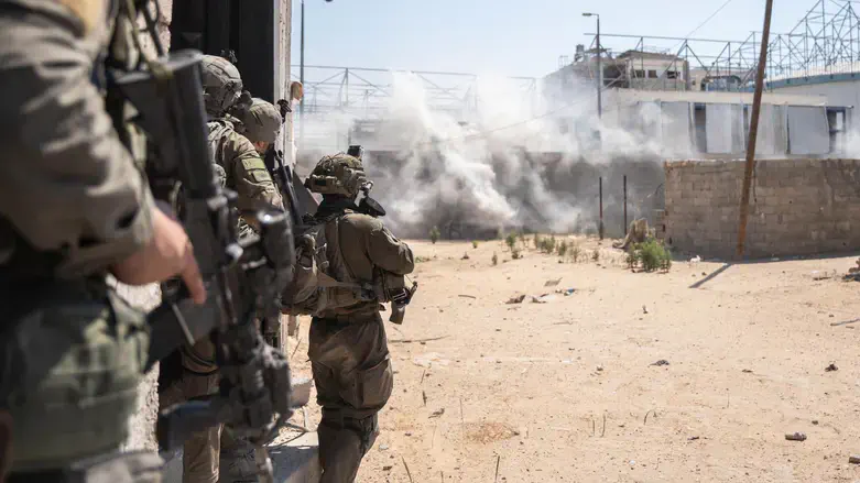IDF forces in Khan Yunis
