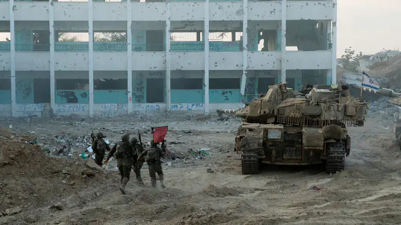 Soldiers in Khan Yunis
