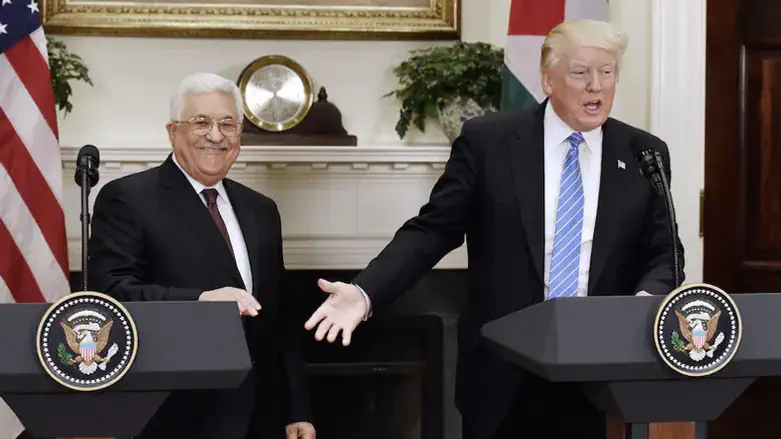 Abbas and Trump in a joint statement in 2017