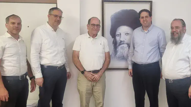 פרישמן עם אנשי כ.פ.ל