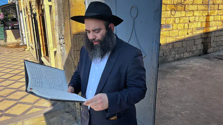 הרב עובדיה איסאקוב