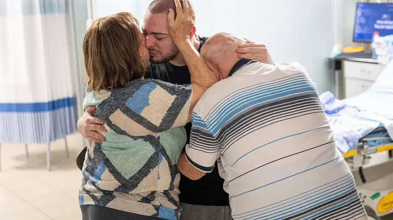 Rescued hostage Jan reunited with family