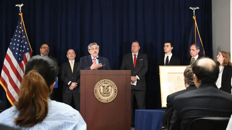 Rocco Orlando speaks behalf of the Papanek family