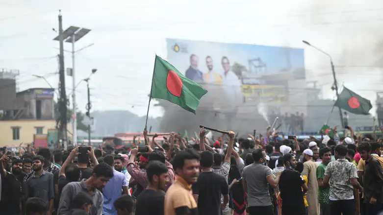 protests in Bangladesh today