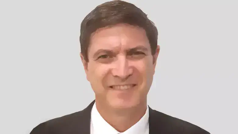 ד"ר יהודה אלבק