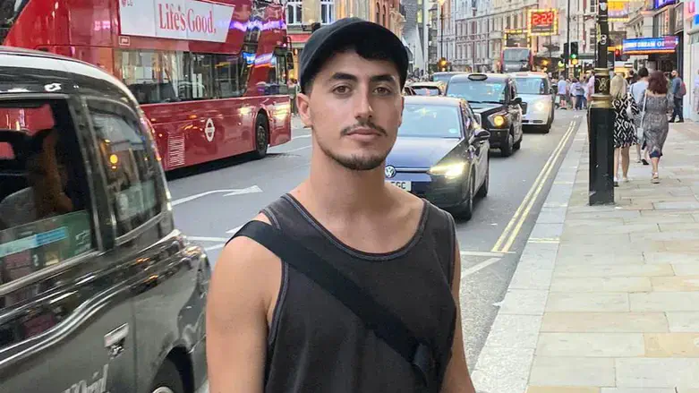 יונתן סמרנו