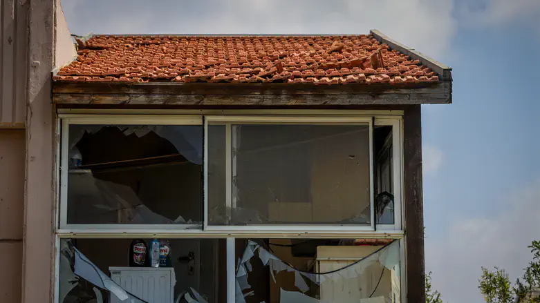 בית שנפגע בעכו