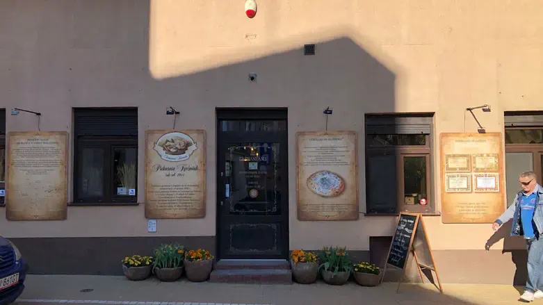 Kuźmiuk Bakery in Lublin, Poland, operates in the shadow of the Holocaust.