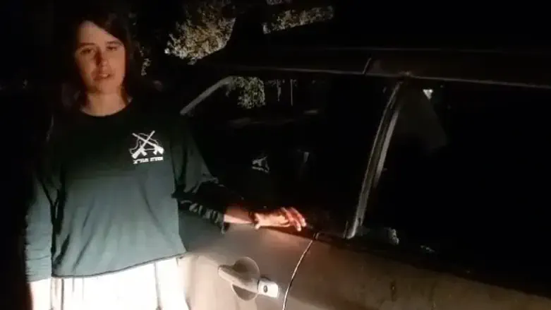 מרים ירד משחזרת את האירוע