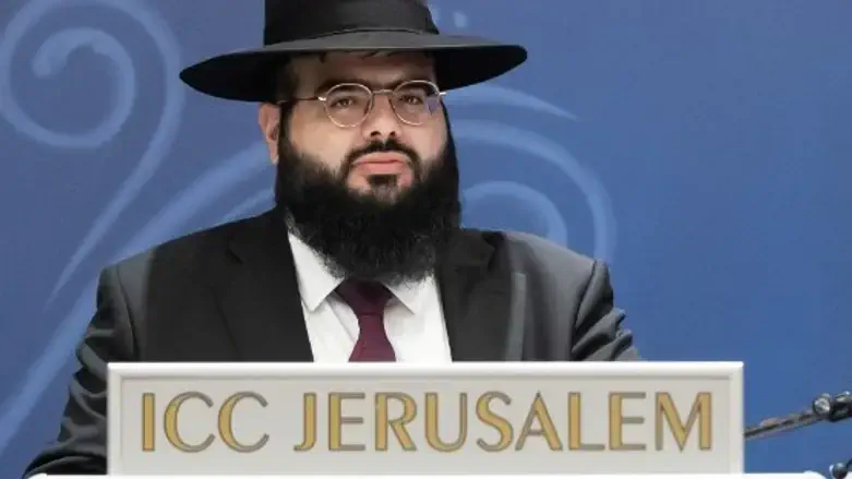 שמעון ליברטי, עורך בכיר בעיתון 'הדרך'