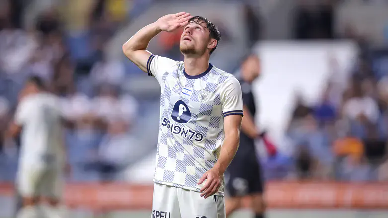 קניקובסקי חוגג במחווה הערב