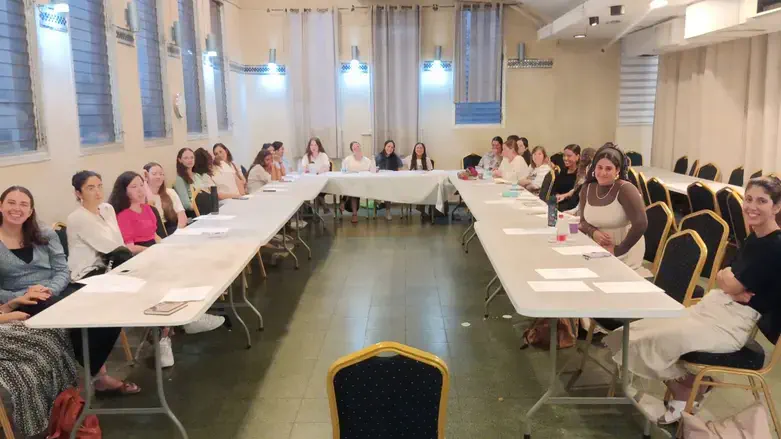 בנות המדרשה