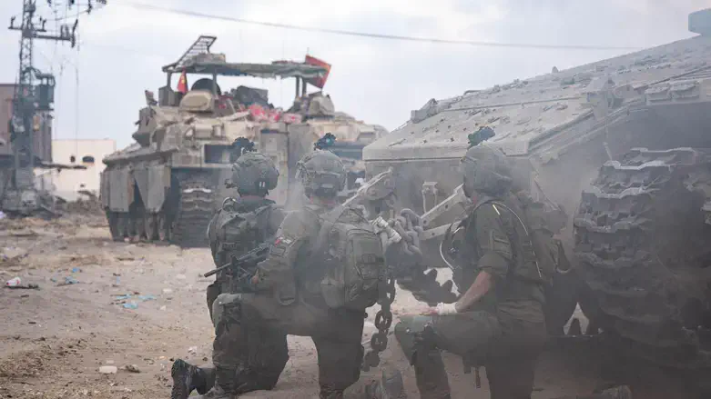 IDF forces operate in Gaza