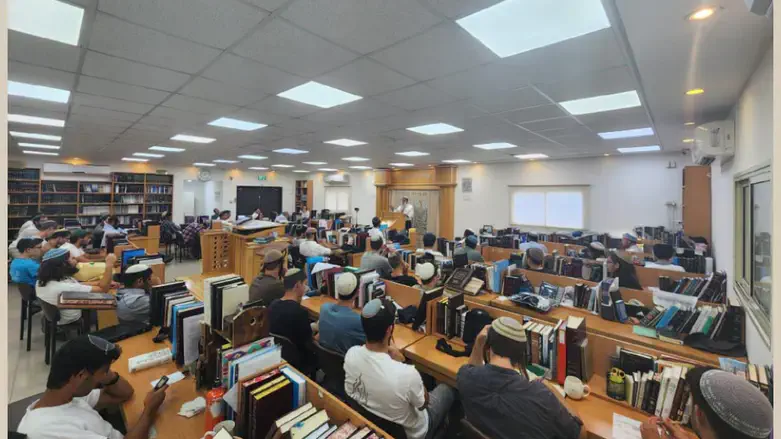 ישיבת בית שאן היום בשיחת פתיחת שנה