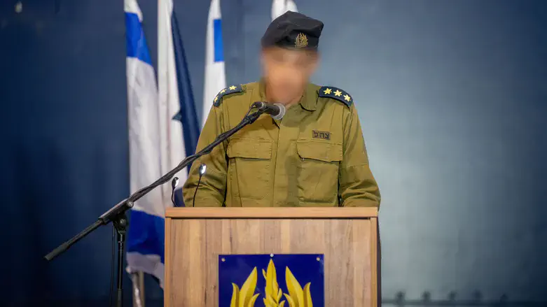 מפקד שייטת הצוללות, אל"ם י'