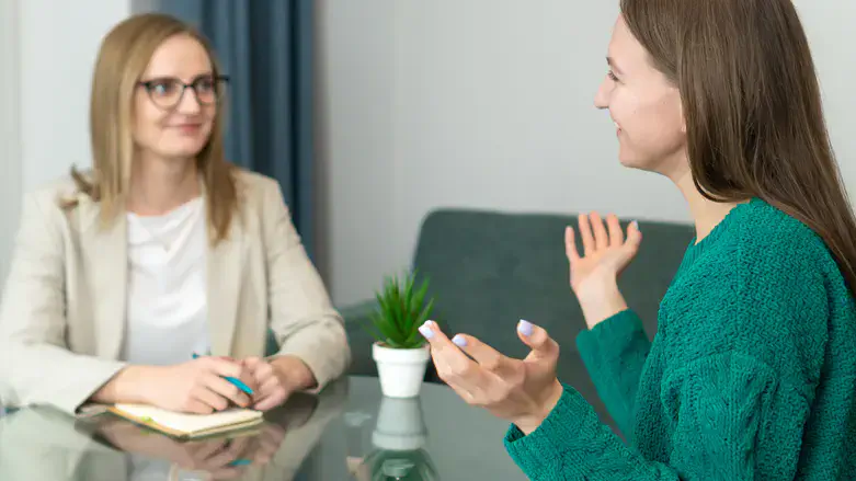 מאמנת רגשית