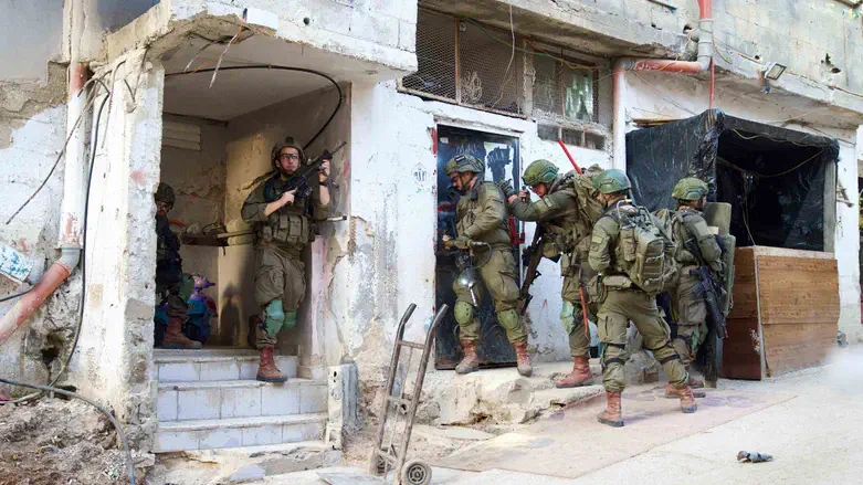 IDF forces in Tulkarm