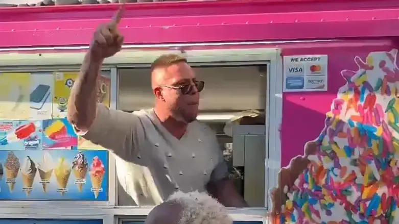 Песня «Ам Исраэль хай» в ответ продавцу-антисемиту!