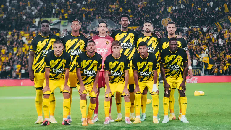 שחקני בית"ר הערב בטדי