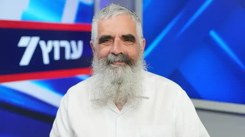 הרב יובל שרלו